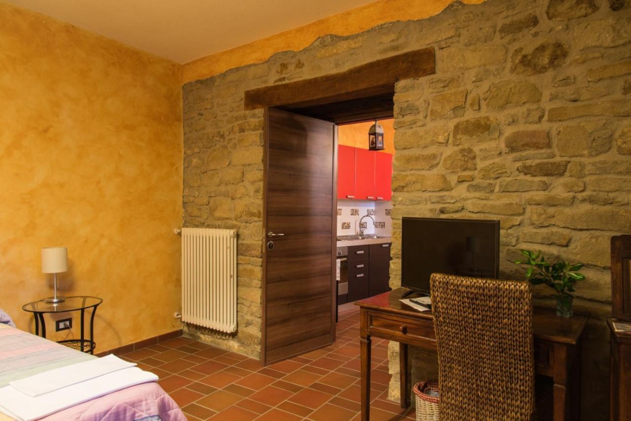 B&B La Casa Di Giulietta Castelmezzano Buitenkant foto