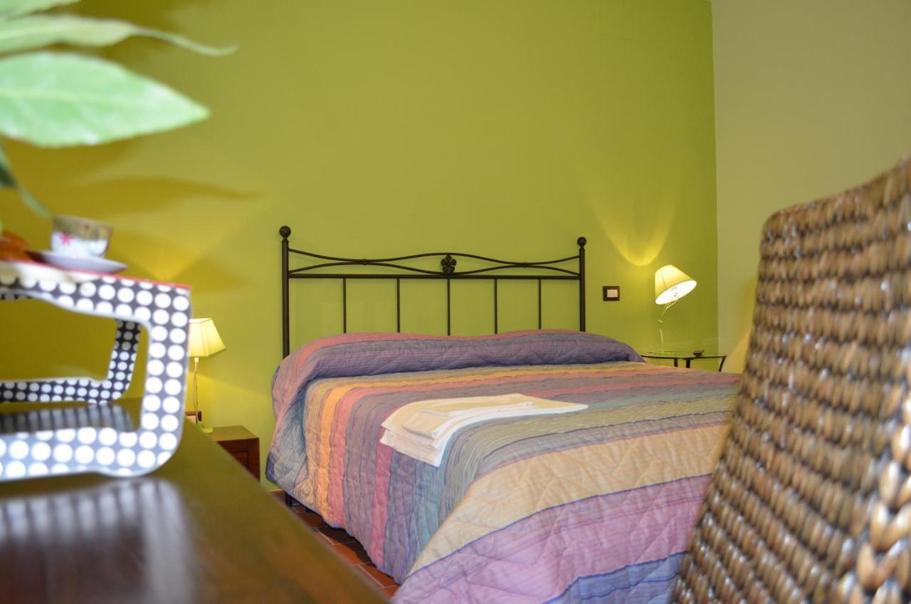 B&B La Casa Di Giulietta Castelmezzano Buitenkant foto