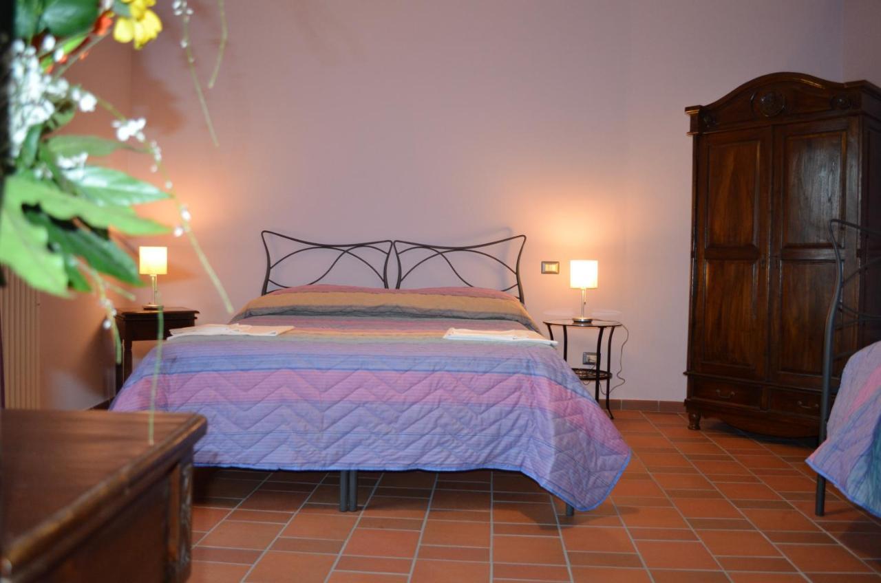B&B La Casa Di Giulietta Castelmezzano Buitenkant foto