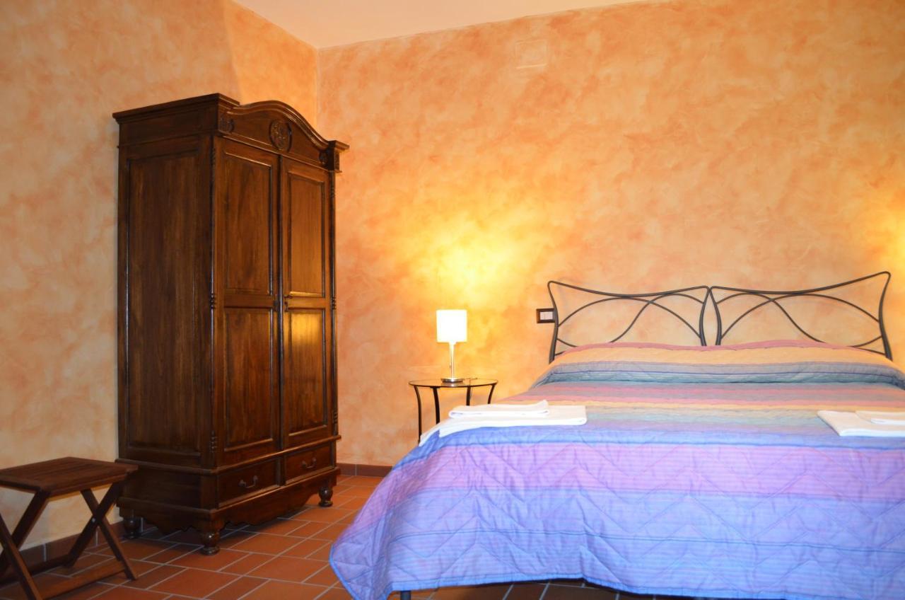 B&B La Casa Di Giulietta Castelmezzano Buitenkant foto