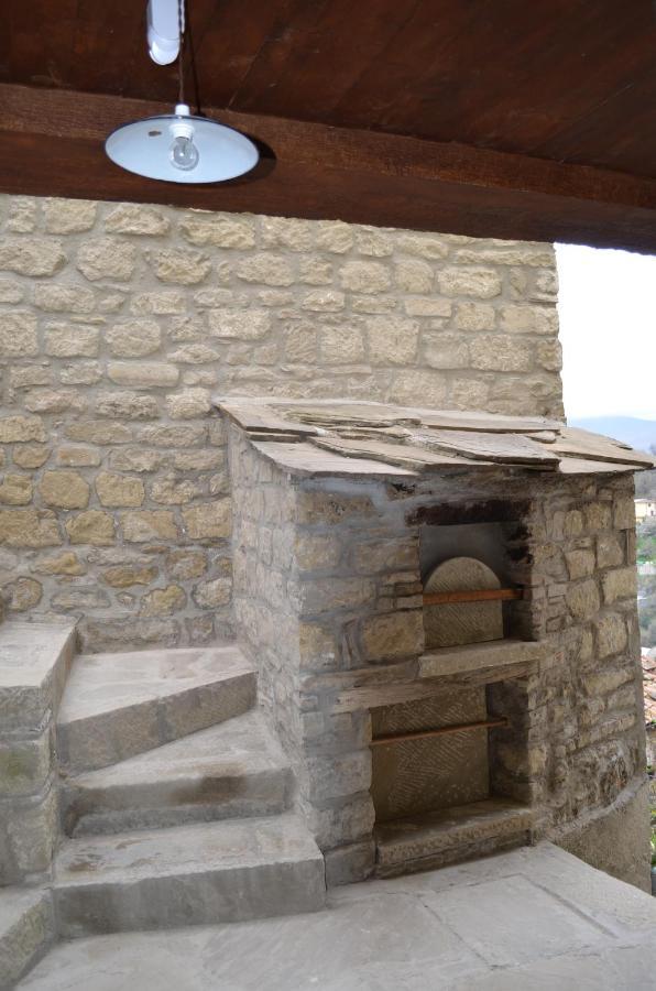 B&B La Casa Di Giulietta Castelmezzano Buitenkant foto