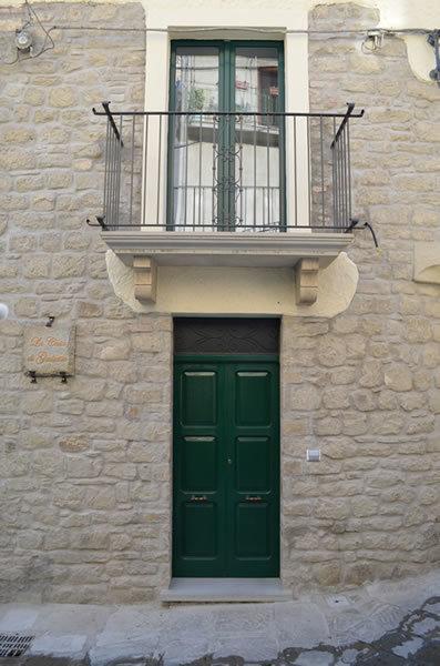 B&B La Casa Di Giulietta Castelmezzano Buitenkant foto